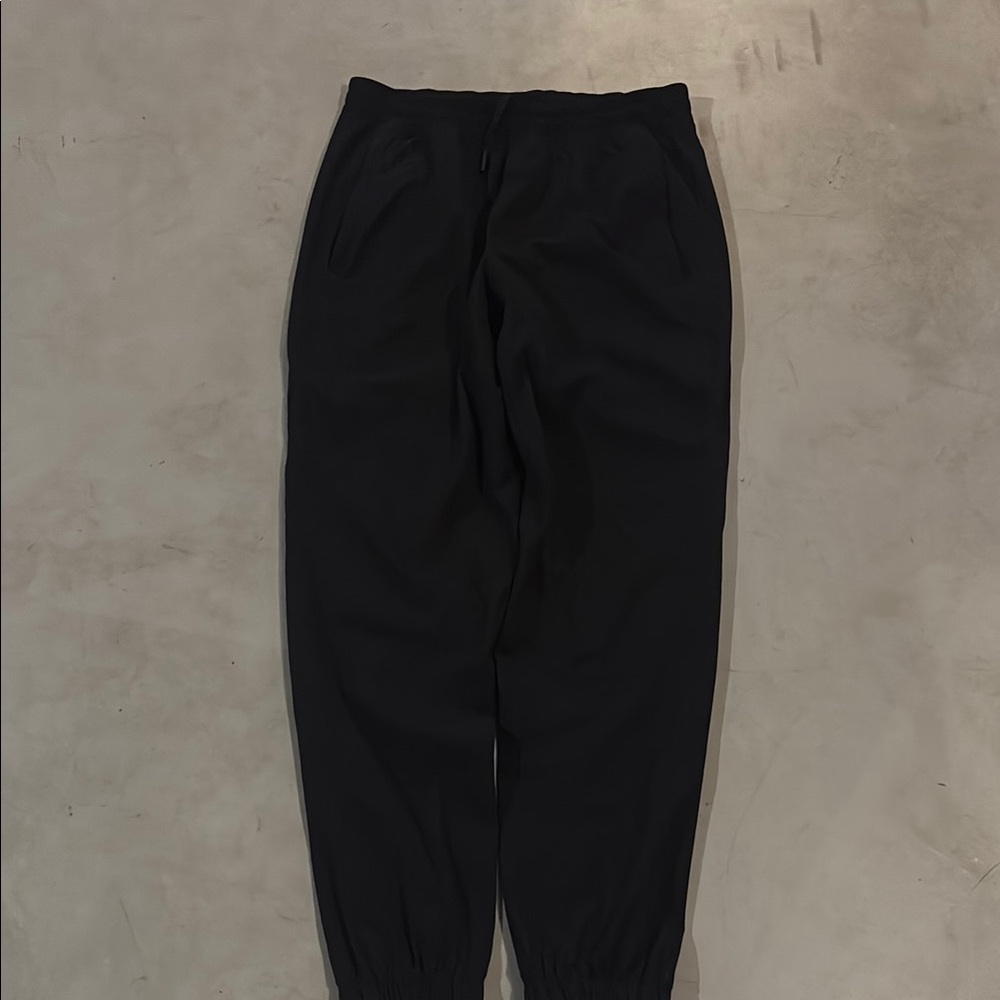 Lululemon Athletica Black  Tapered Joggers ONLY BEEN WORN ONCE!!!